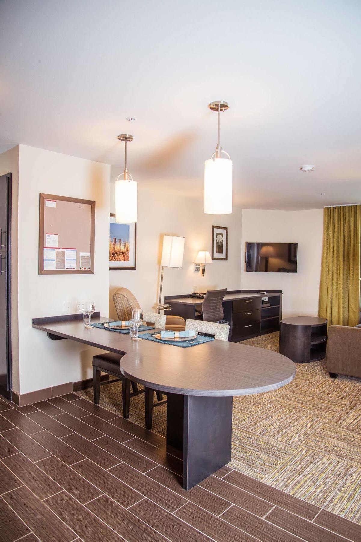 Candlewood Suites Denver North - Thornton By Ihg Exterior photo